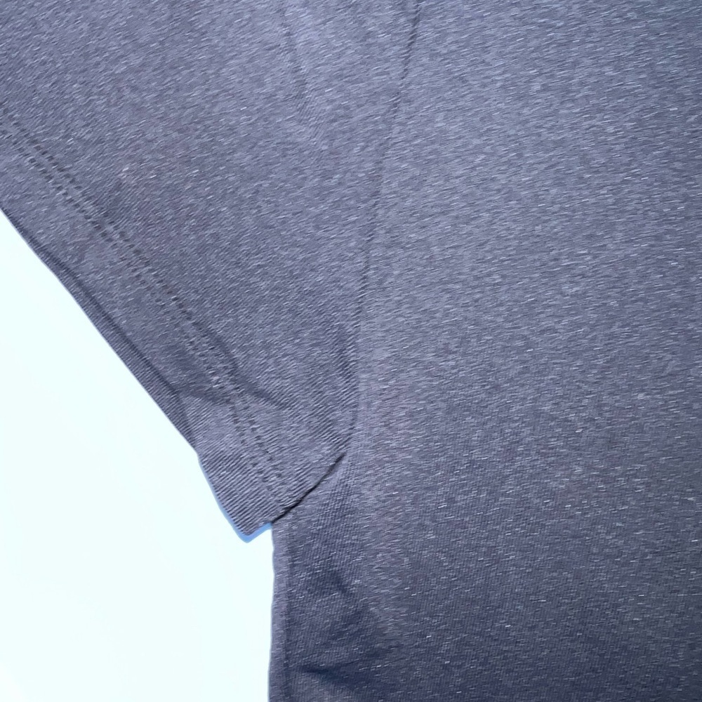 Babaton Contour Crew Cropped T-Shirt - Picture 6 of 8